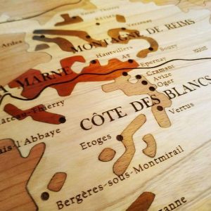 Carte des vins en bois