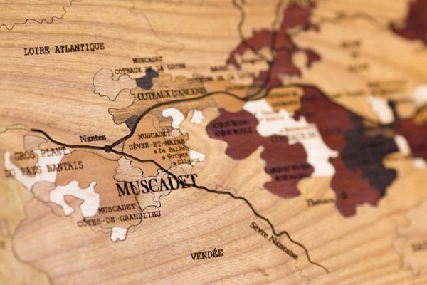 Carte des vins en bois Loire